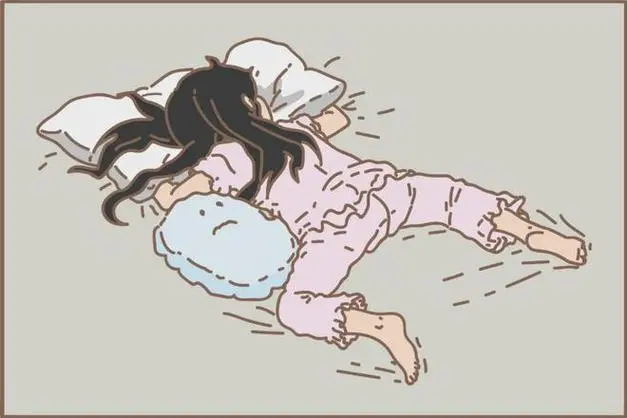 看似舒适的睡眠姿势,竟成了腰和脊椎的 “隐形杀手”