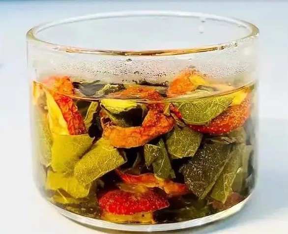 清明时节,天地阳气升发、万物复苏的关键时节,养生重在疏肝健脾、防风祛湿(图8) 640 (7).jpg