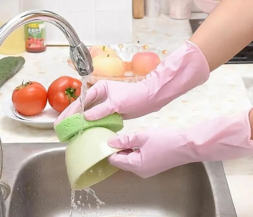 洗碗时这5个习惯,可能正在悄悄喂你‘致癌物’!很多人第一个就中招