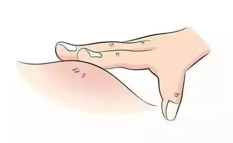 别让‘沉默的父爱’掩盖健康警报!6种癌症信号别忽视(图2) 640 (5)_看图王.web.jpg