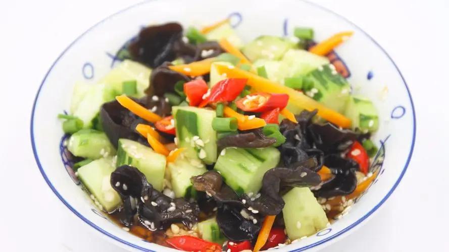 肿瘤患者夏季食谱大全:20种抗癌食物+3道快手凉拌菜(图12) 640 (2)(1).jpg